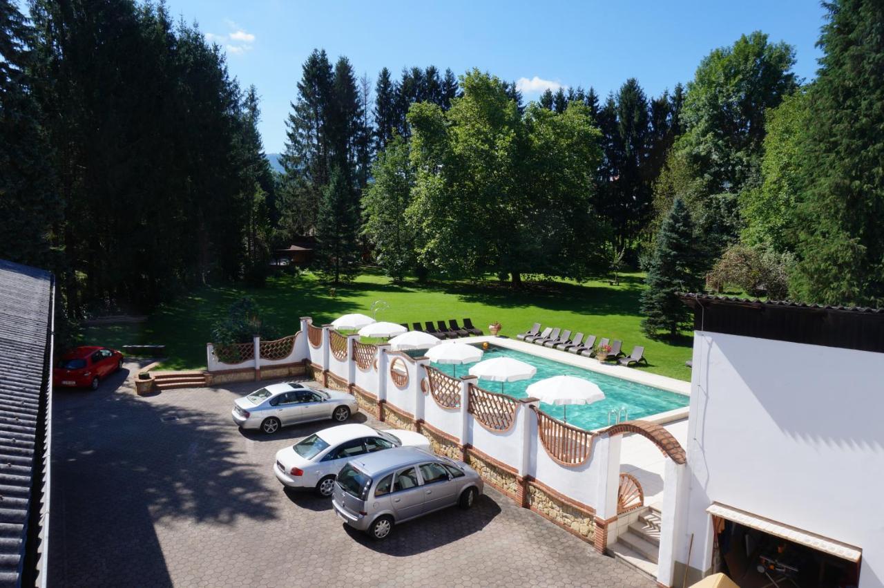 克鲁普菲客乐花园酒店 Eibiswald 外观 照片